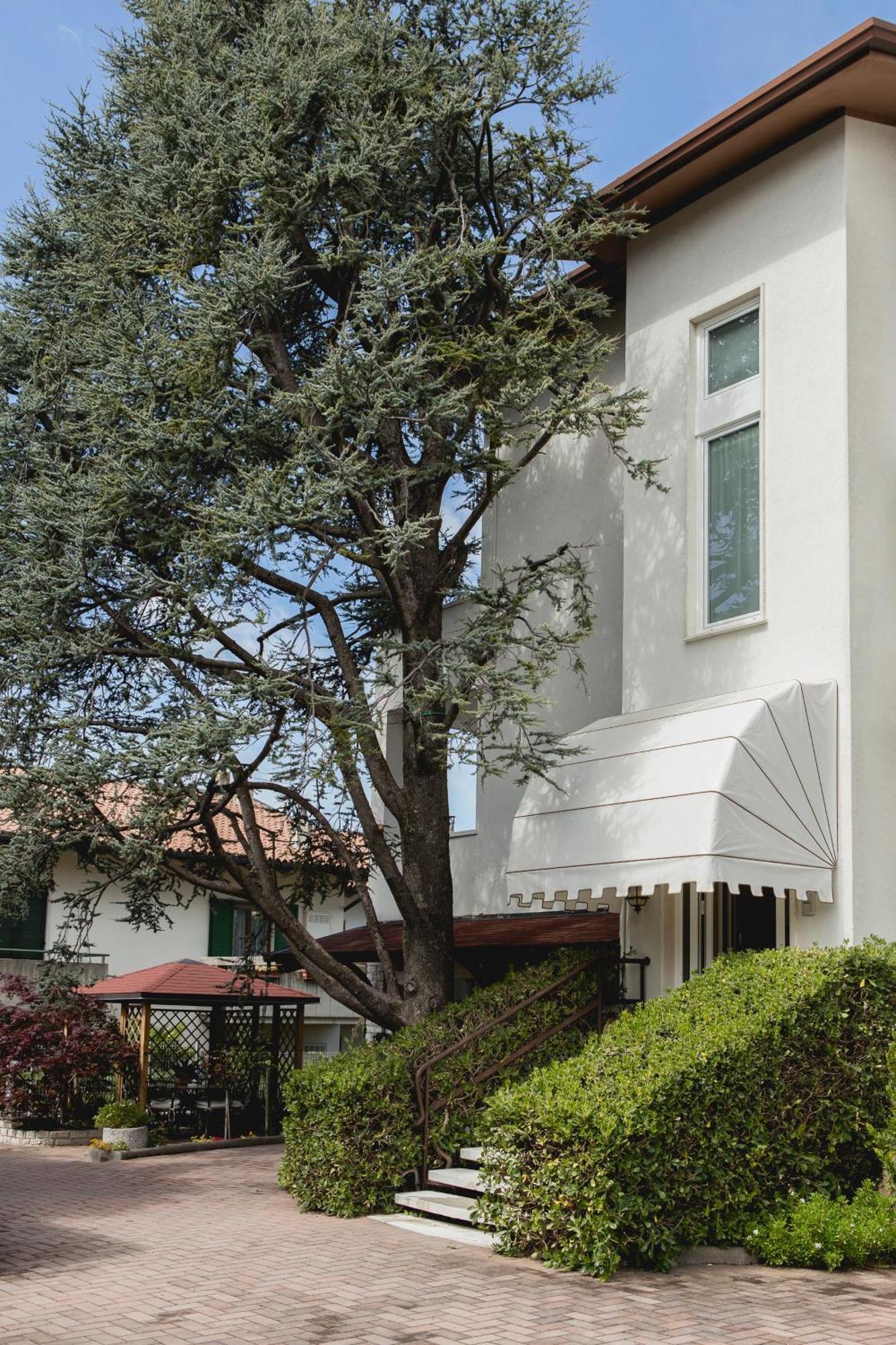 Casa Ginev Room & Apartments Bardolino Exterior foto